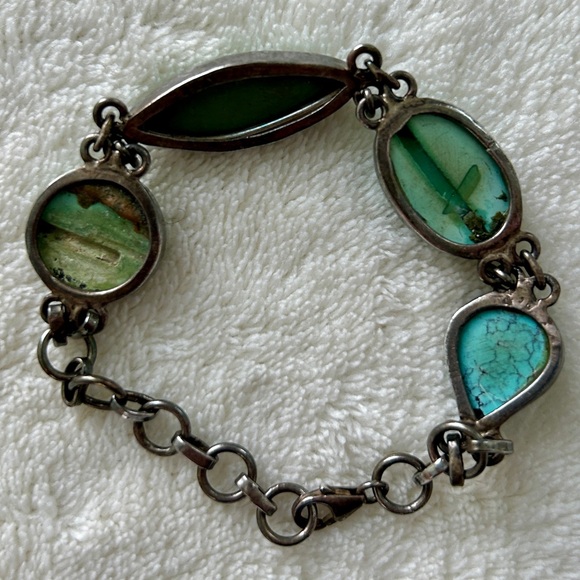 Turquoise & Silver Bracelet - Picture 2 of 5